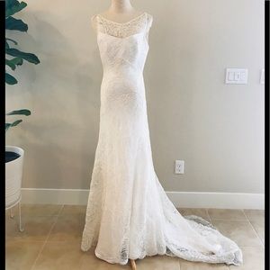 Anna Maier lace wedding dress
